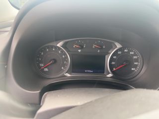 2021 GMC Terrain AWD SLT - Interior Instrument Cluster / Odometer Image